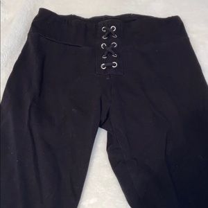 Leggings with lace up detail